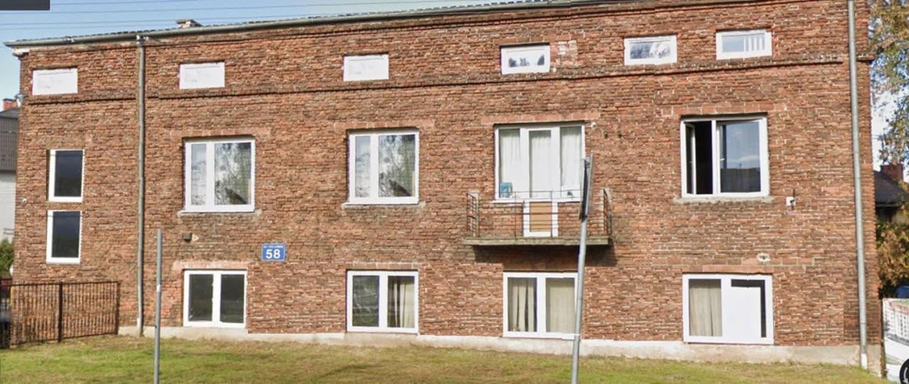 Hostel NIEDZWIADEK Warschau Buitenkant foto